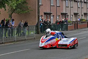 Greg Lambert & Kenny Cole (Honda GLR) 2014 Sidecar TT