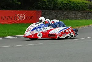 Greg Lambert & Kenny Cole (Honda GLR) 2016 Sidecar A TT