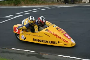 Images Dated 4th June 2005: Greg Lambert & Rick Long (Honda) 2005 Sidecar TT