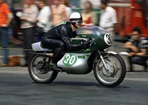 Images Dated 19th December 2018: Gunter Bartusch (MZ) 1970 Lightweight TT