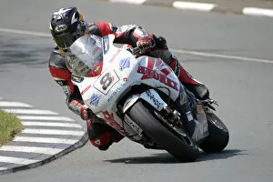 Images Dated 17th May 2020: Guy Martin (Hydrex Honda) 2007 Superbike TT