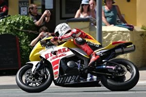 Images Dated 4th June 2008: Guy Martin at Parliament Square, 2008 Supersport 2 TT