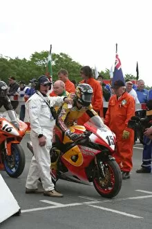 Images Dated 10th June 2005: Guy Martin (Suzuki) 2005 Senior TT