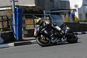 Guy Martin (Suzuki) 2011 Southern 100
