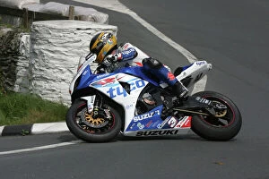 Images Dated 2nd June 2012: Guy Martin (Suzuki) 2012 Superbike TT