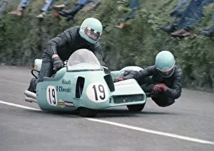 Images Dated 17th September 2020: Bill Hall & Peter Minion (Russells Kawasaki) 1978 Sidecar