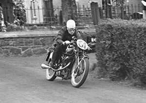 Images Dated 19th December 2021: Bill Hall (Velocette) 1951 Junior Ulster Grand Prix