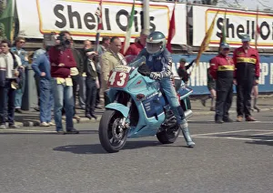 Images Dated 25th December 2021: Hans Hart (Kawasaki) 1986 Production A TT