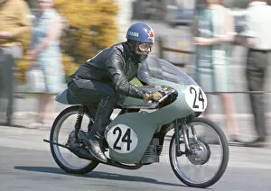 Images Dated 11th January 2021: Harold Cosgrove (Foster Kreidler) 1968 50cc TT
