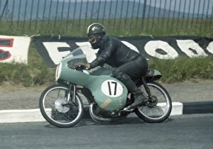 Images Dated 9th April 2020: Harold Cosgrove (Itom) 1967 50cc TT