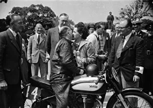 Images Dated 17th September 2019: Harold Daniell (Norton) 1949 Senior TT