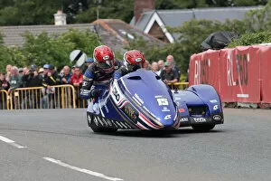 Images Dated 16th July 2022: Harry Payne & Mark Wilkes (Yamaha LCR) 2022 Sidecar TT