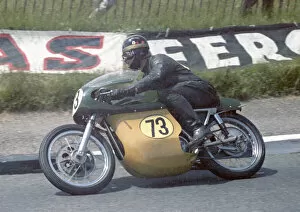 Images Dated 16th November 2020: Harry Reynolds (Matchless Metisse) 1967 Senior TT