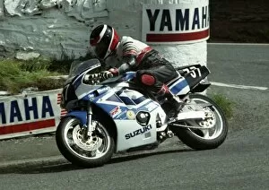 Images Dated 30th January 2018: Heinz Chittka (Suzuki) 1993 Supersport 400 TT