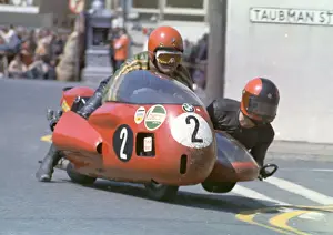 Heinz Luthringhauser & Hermann Hahn (BMW) 1973 500 Sidecar TT