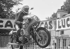 Images Dated 23rd October 2021: Helmut Dahne (BMW) 1975 Formula 750 TT