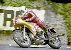 Images Dated 23rd October 2021: Helmut Dahne (BMW) 1976 Production TT