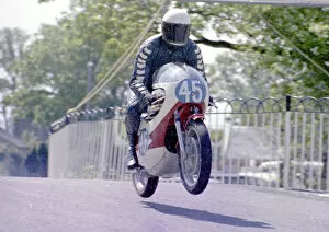 Images Dated 9th April 2022: Helmut Dahne (Yamaha) 1972 Junior TT