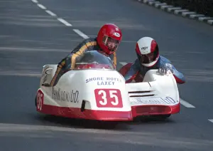 Helmut Lunemann & Martin Loicht (Yamaha) 1996 Sidecar TT