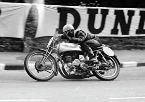 1952 Lightweight Tt Collection: Henry Harrison (OK) 1952 Lightweight TT