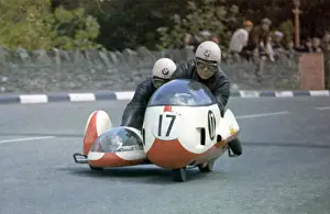 Hermann Binding & Helmut Fleck (BMW) 1972 500 Sidecar TT