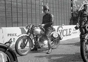 Triumph Prints: Hilary Iremonger-Watts (Triumph) 1947 Senior Clubman TT
