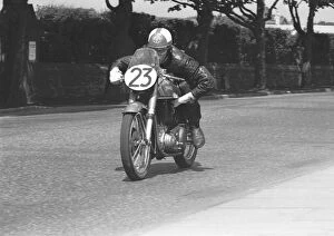 Howard German approaching Bray Hill; 1954 Senior Clubman TT
