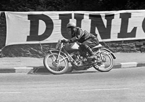 Howard Grindley at Braddan Bridge: 1951 Ultra Lightweight TT
