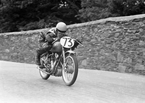 Images Dated 4th August 2016: Howard Grindley (Royal Enfield) 1952 Ultra Lightweight TT