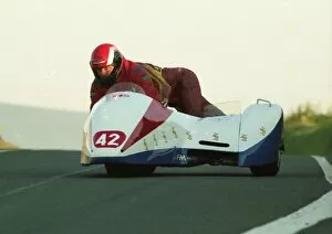 Images Dated 10th August 2017: Howard Langham & Steve Langham (Yamaha) 1990 Sidecar TT