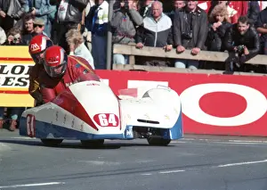 Howard Langham & Steve Langham (Yamaha) 1990 Sidecar TT
