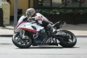 Images Dated 7th June 2010: Hudson Kennaugh (BMW) 2010 Superstock TT