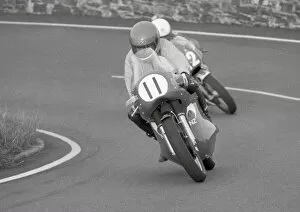 Images Dated 15th April 2020: Hugh Anderson (Matchless) 1985 Classic Manx Grand Prix