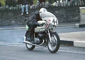 Images Dated 19th May 2020: Hugh Evans (Benelli) 1974 Lightweight TT