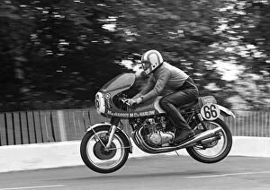 Images Dated 15th September 2011: Hugh Evans (Honda) at Ballaugh Bridge: 1974 Senior TT