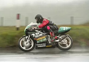 Images Dated 19th March 2021: Hugh Reynolds (Yamaha) 1998 Lightweight TT