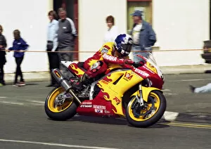 Images Dated 7th July 2021: Iain Duffus (V&M Yamaha) 1999 Senior TT