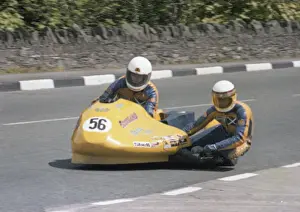 Ian Dickie & Mose Hutchinson (Yamaha) 1979 Sidecar TT