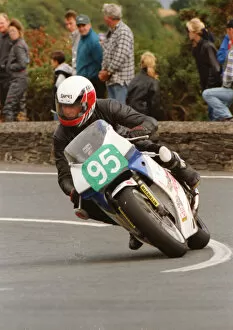 Images Dated 10th October 2019: Ian Hardisty (Cowles Honda) 1995 Newcomers Manx Grand Prix
