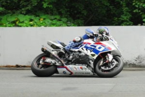 Ian Hutchinson (BMW) 2016 Senior TT