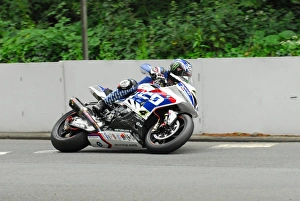 Ian Hutchinson Gallery: Ian Hutchinson (BMW) 2016 Senior TT