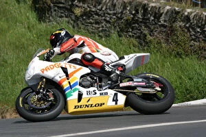 Images Dated 6th May 2022: Ian Hutchinson (Padgett Honda) 2009 Superbike TT