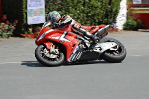 Images Dated 13th April 2021: Ian Hutchinson (Yamaha) 2008 Senior TT