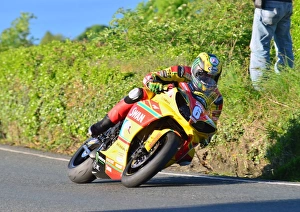 Ian Hutchinson (Yamaha): 2012 Superstock TT