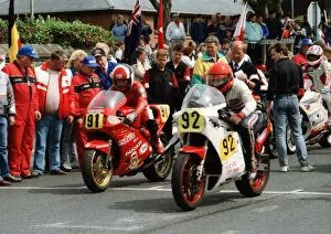 Images Dated 10th September 2019: Ian Jones (Ducati) and Chris Petty (Suzuki) 1989 Senior TT