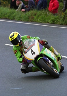 Images Dated 13th August 2016: Ian Lougher (Honda) 1999 Formula One TT
