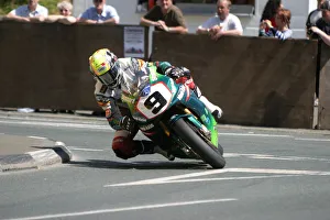 2006 Superbike Tt Collection: Ian Lougher (Honda) 2006 Superbike TT