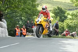 Images Dated 7th June 2009: Ian Lougher (Yamaha) 2009 Southern 100