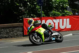 Images Dated 5th June 2013: Ian Lougher (Yamaha) 2013 Supersport TT