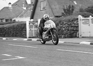 Images Dated 29th November 2015: Ian Macintosh (Yamaha) 1977 Jubilee TT